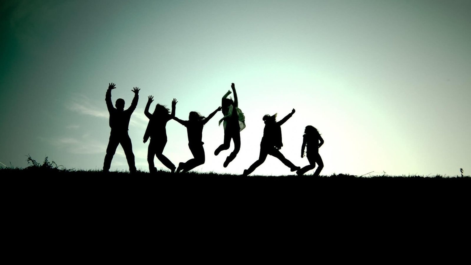  Arkadaşlık Bağları Nasıl G&uuml;&ccedil;lenir ?